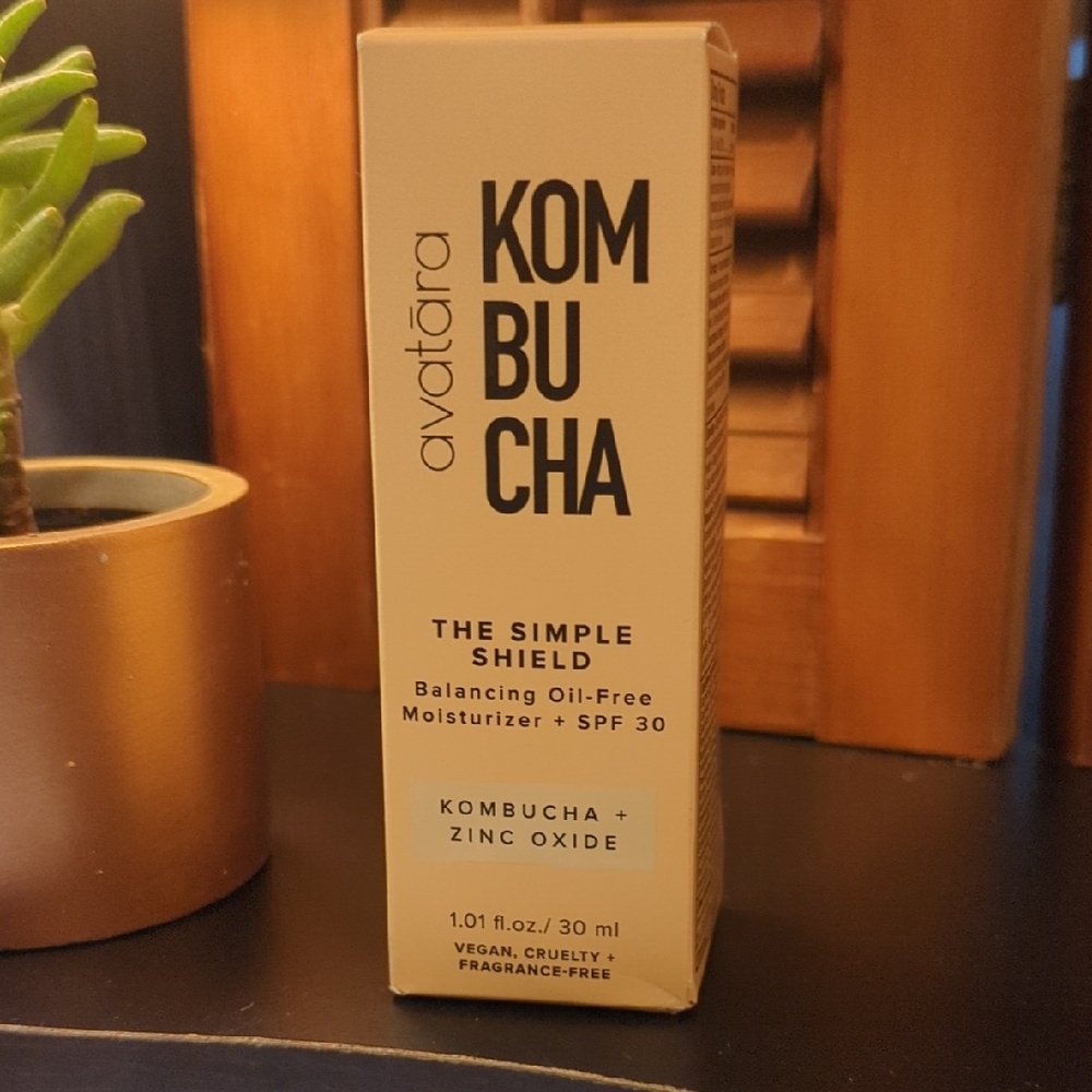 🌊 3 / $20 Avatara The Simple Shield Facial Moisturizer SPF 30 Kombucha NEW